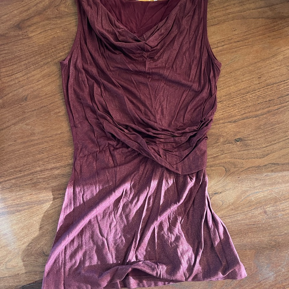 Laundry Burgundy with Gold Fleck Top